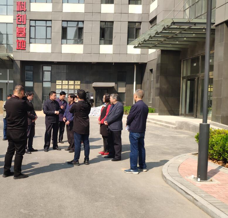 保定市市長(zhǎng)郭建英視察福賽生物總部